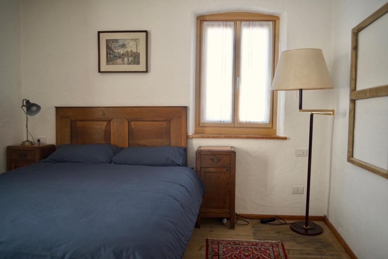 La Casa Altrui- Camere E Zona Relax Con Giardino Coredo Exteriör bild